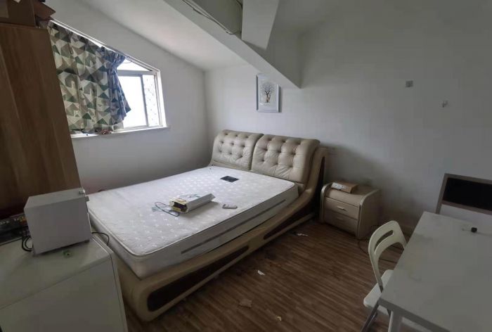 北濠桥东村 3室1厅2卫 110m&sup2;
