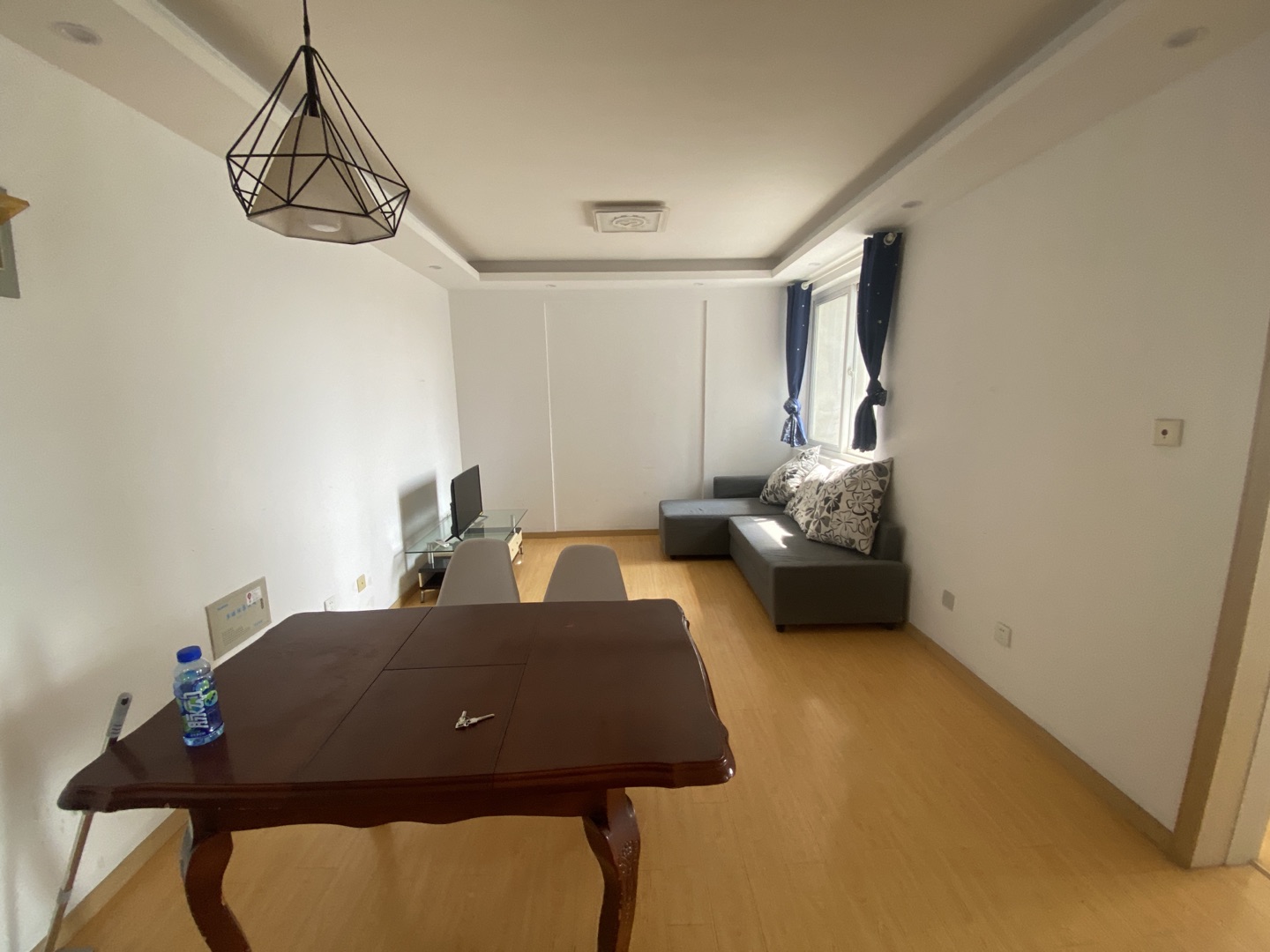 惠泽苑 2室1厅1卫 79m&sup2;