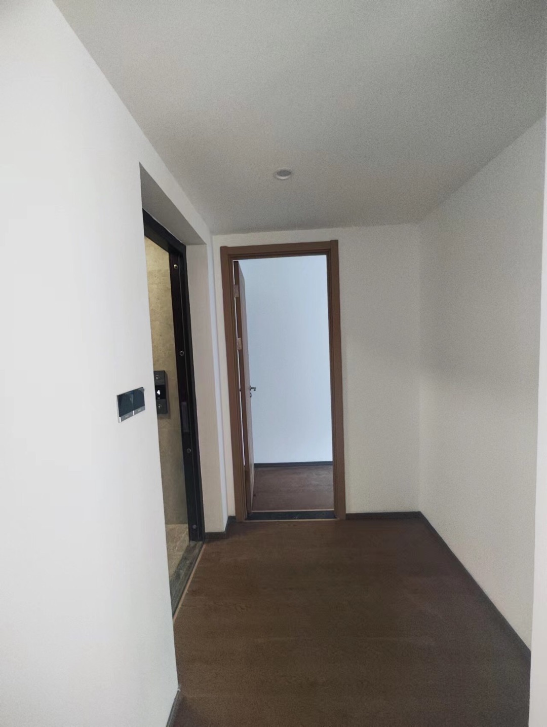 春风南岸东园 5室2厅2卫 143.00m&sup2;