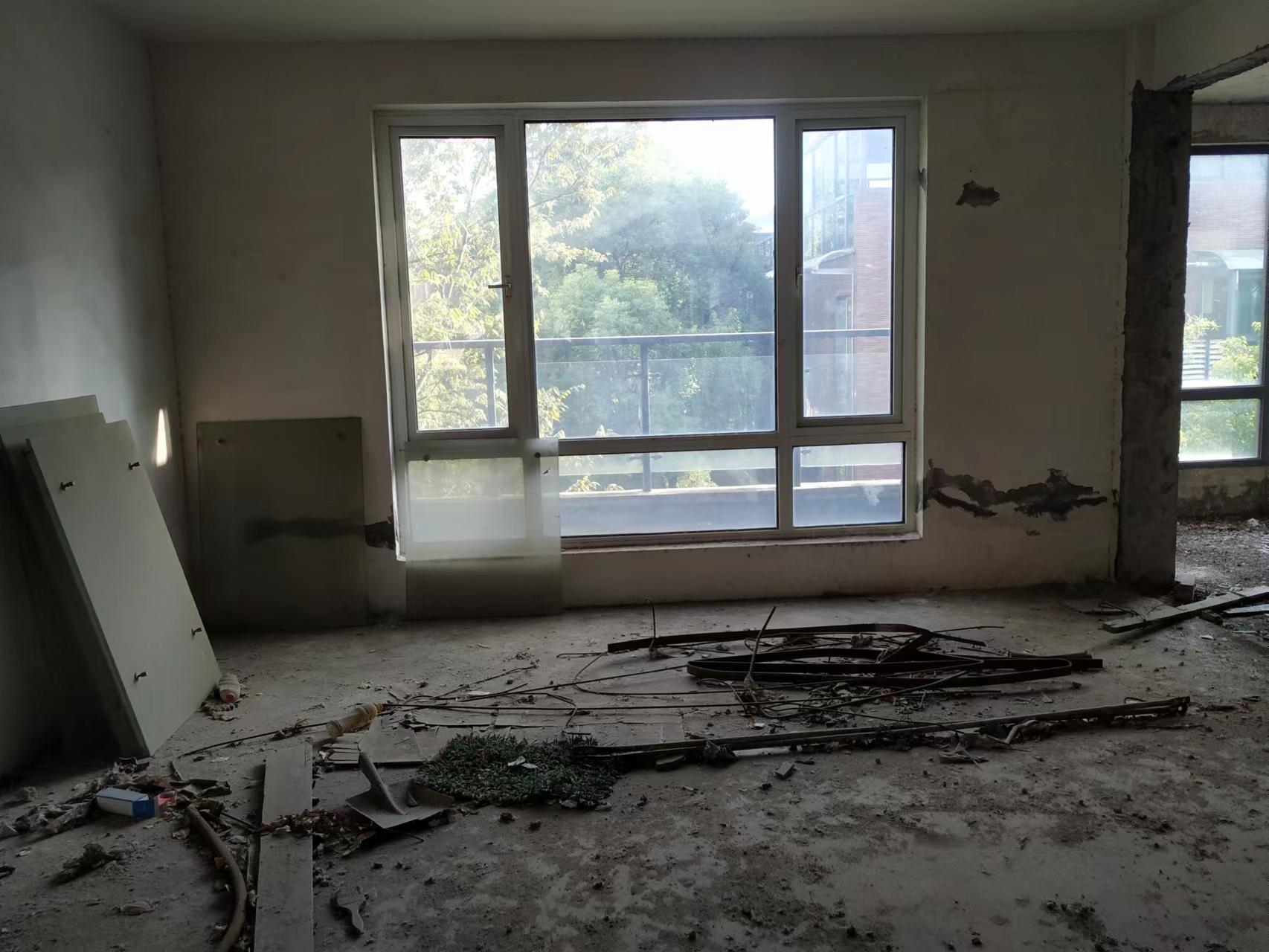 第九园 4室3厅3卫 340m&sup2;