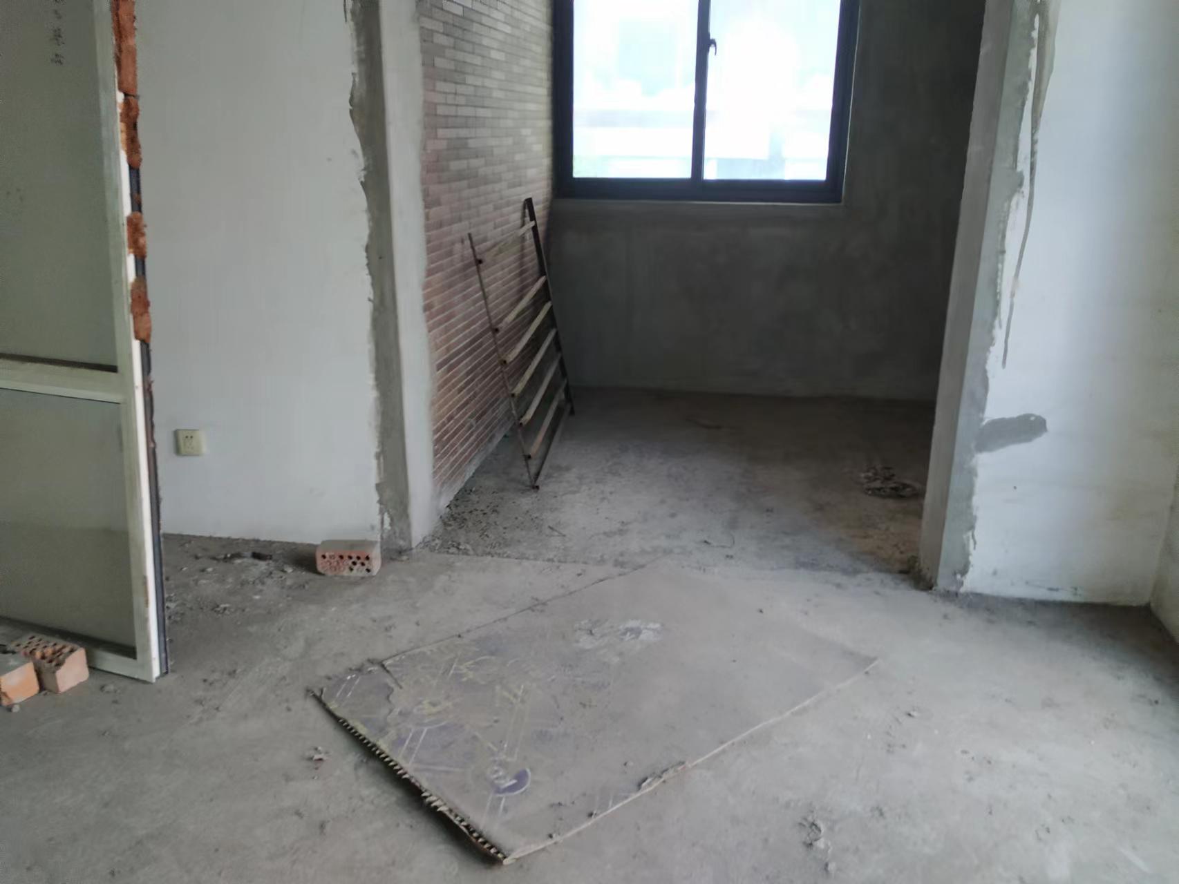 第九园 4室3厅3卫 340m&sup2;