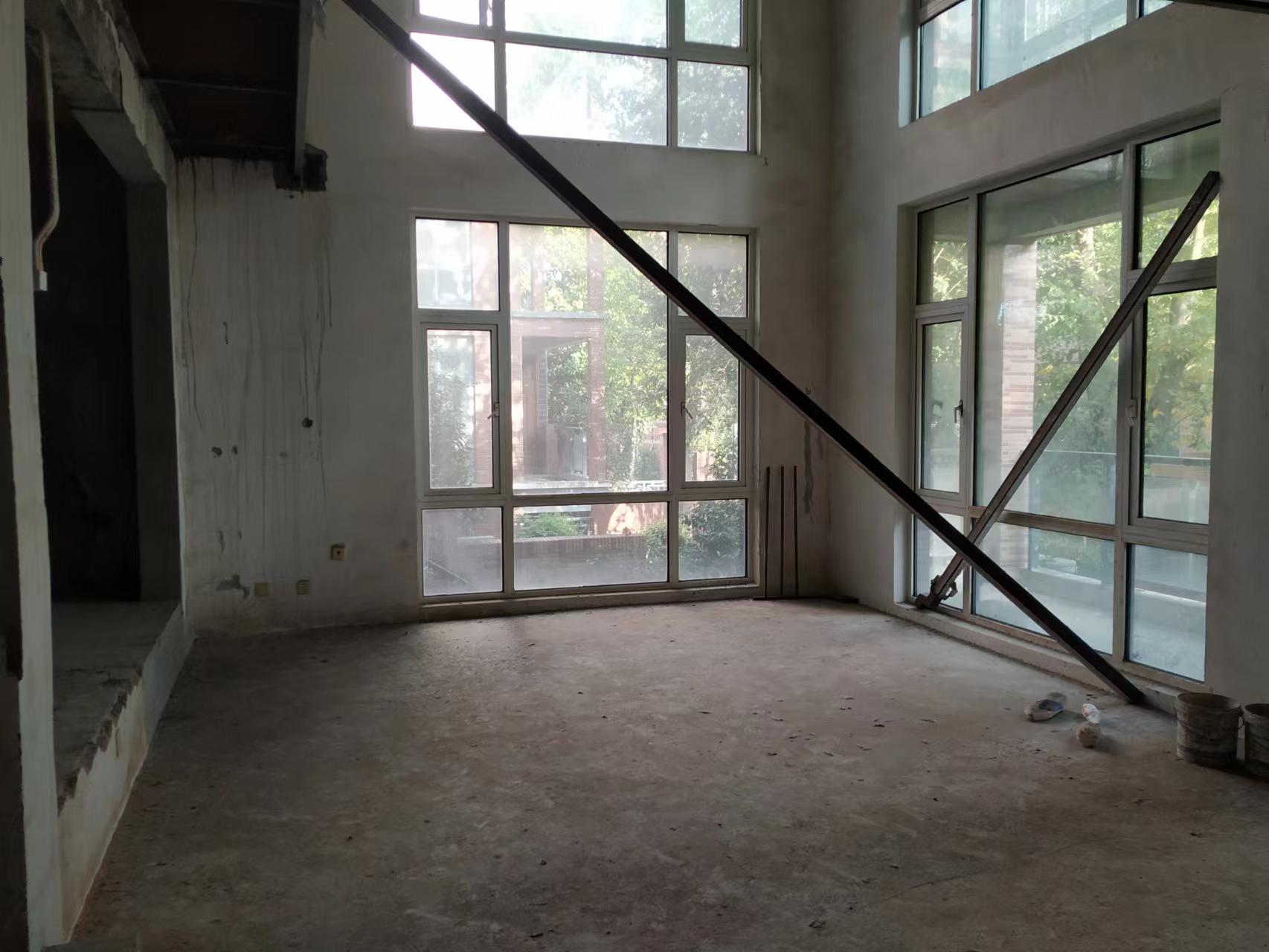 第九园 4室3厅3卫 340m&sup2;