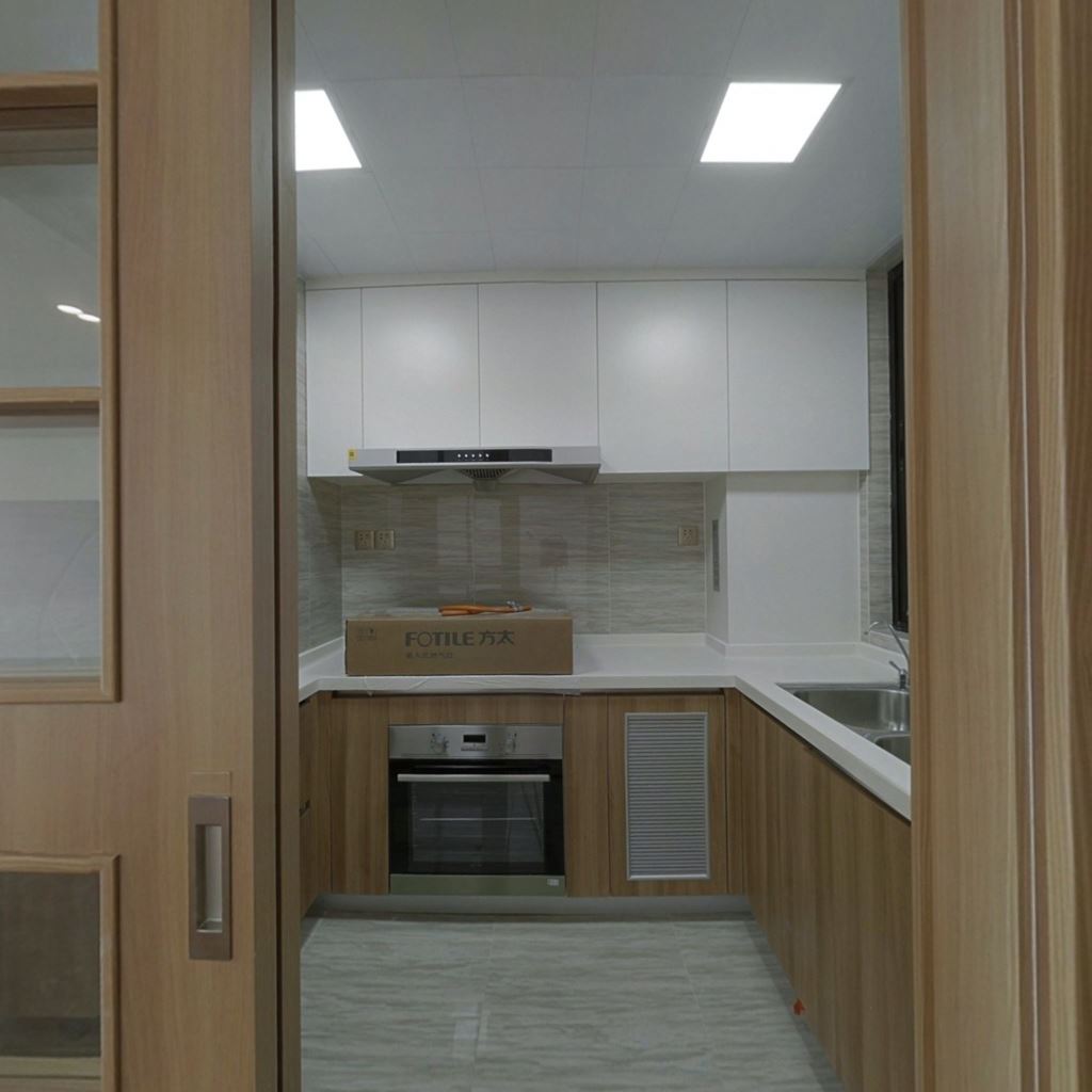 雍华府 3室2厅2卫 98.63m&sup2;
