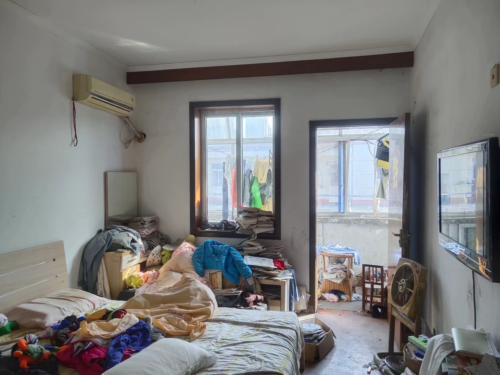 易家桥新村 3室1厅1卫 74m&sup2;