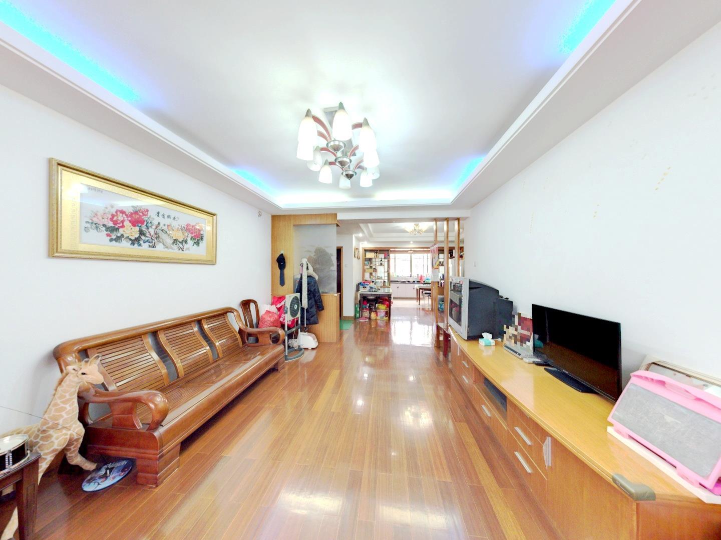 凯旋花园 1室1厅1卫 60m&sup2;