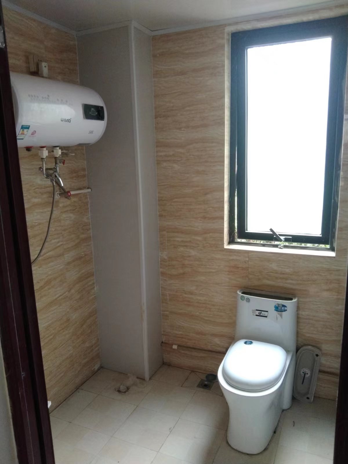 绿地新里城 3室2厅2卫 116m&sup2;