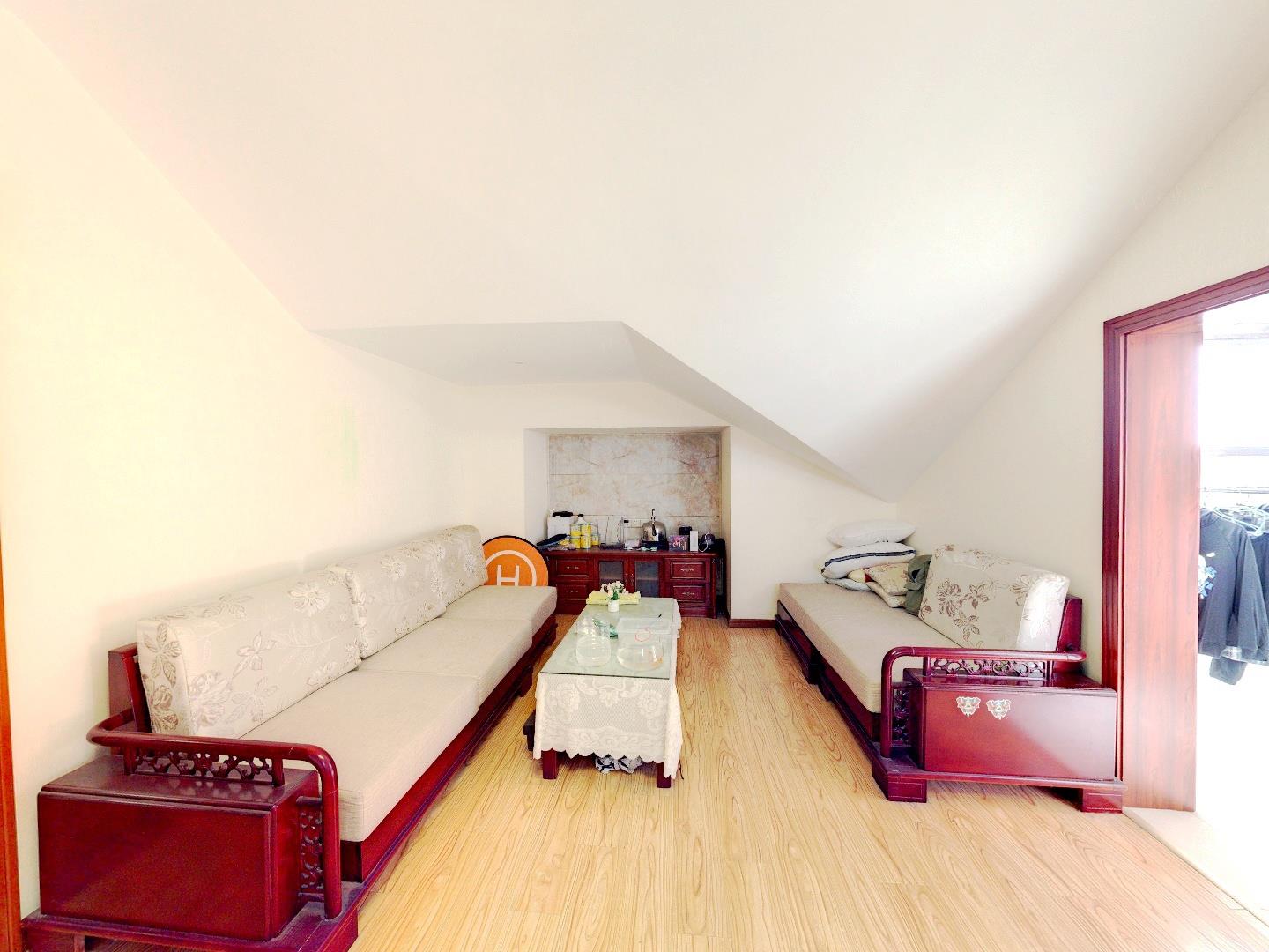 华强城 5室2厅2卫 185.8m&sup2;