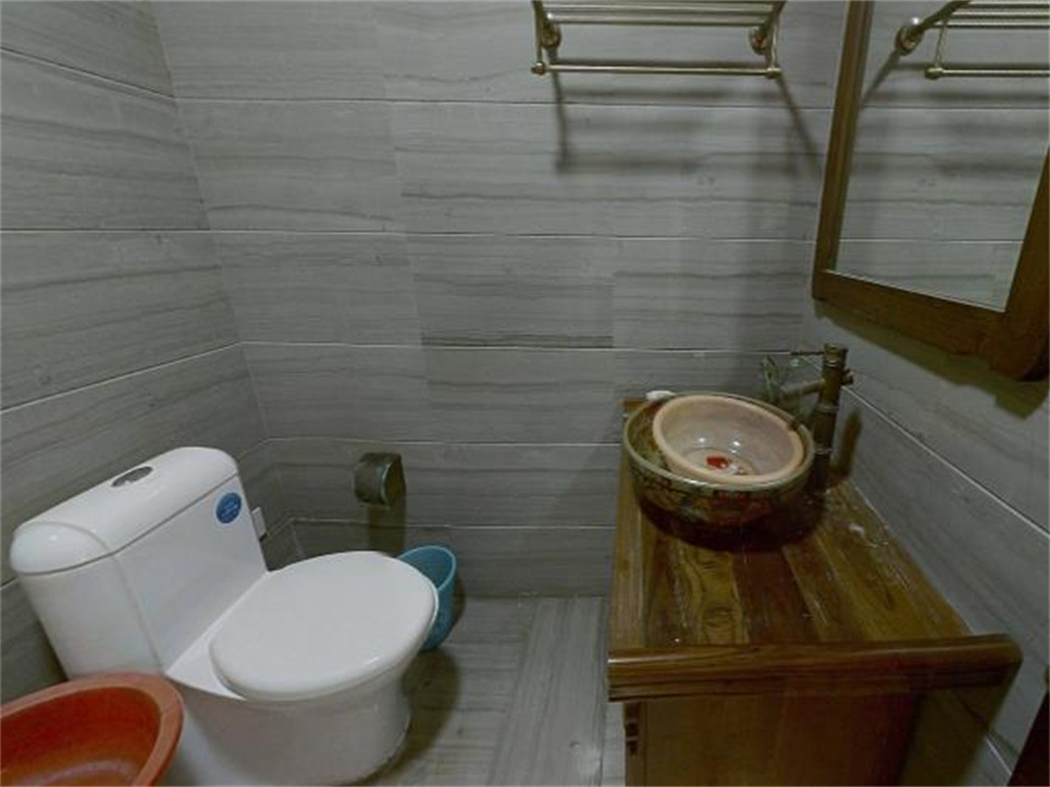 金河名人世家 4室2厅3卫 231m&sup2;