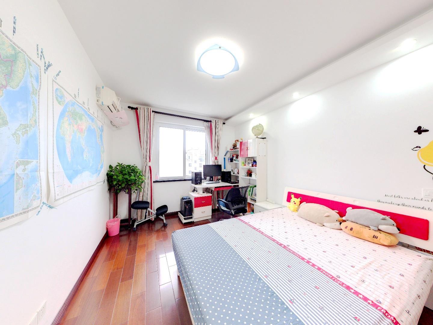 锦安花园 3室2厅2卫 93.58m&sup2;