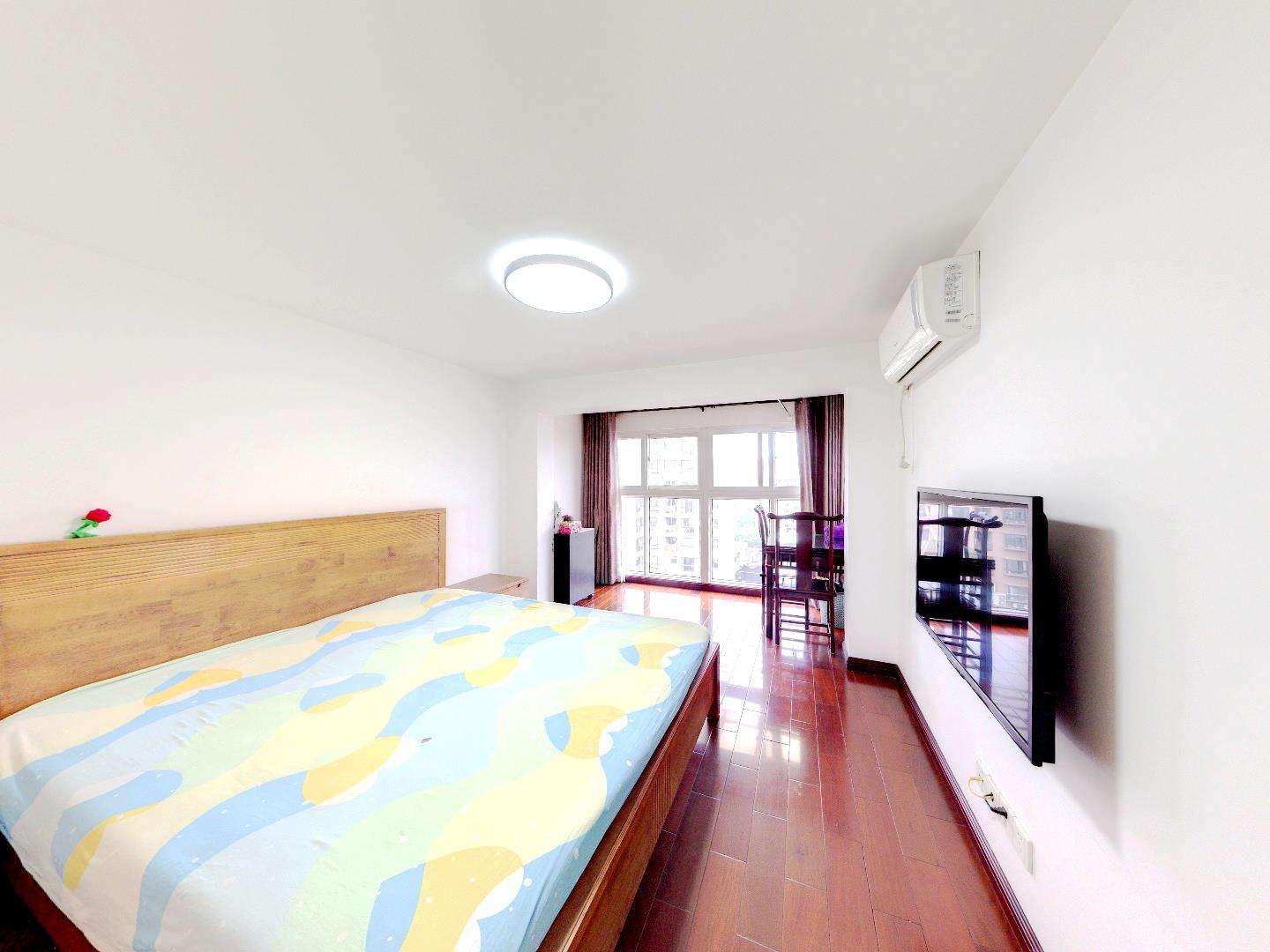 锦安花园 3室2厅2卫 93.58m&sup2;