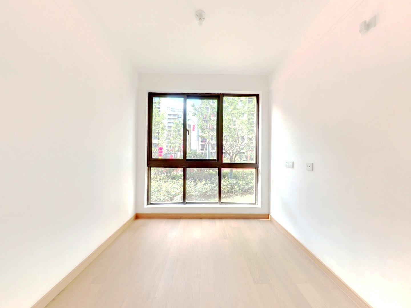 时光漫城 4室2厅2卫 124.04m&sup2;