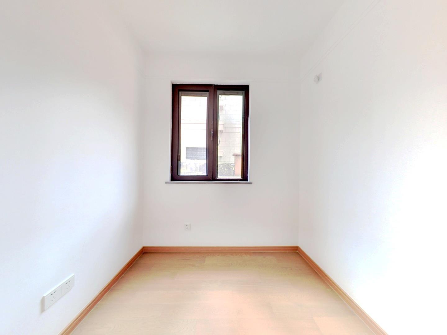 时光漫城 4室2厅2卫 124.04m&sup2;
