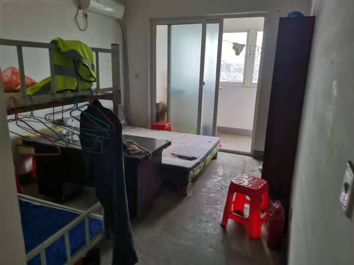 锦安花园一期 3室2厅2卫 120.00m&sup2;