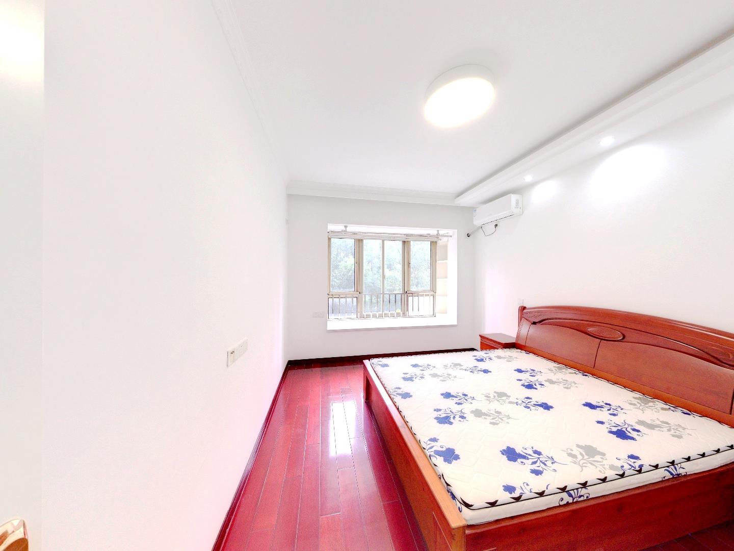 中南世纪花城一期 2室1厅1卫 74m&sup2;