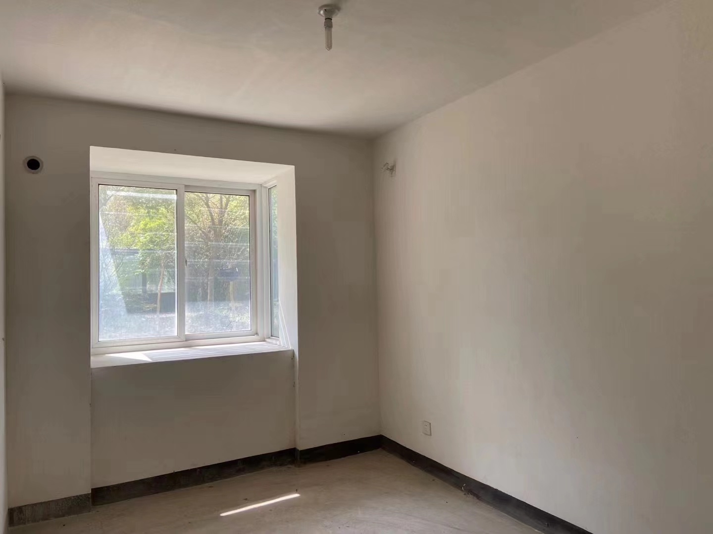 惠泽苑 2室1厅1卫 85.82m²