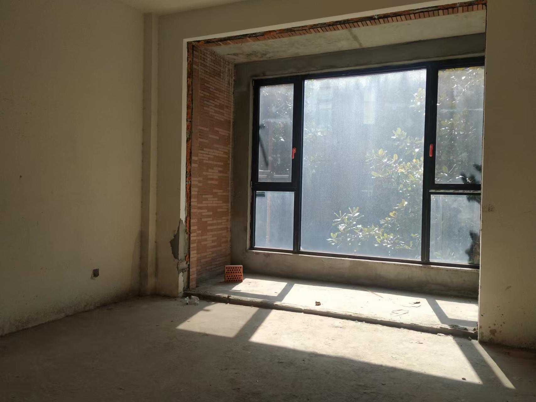 第九园 5室3厅3卫 360.00m&sup2;