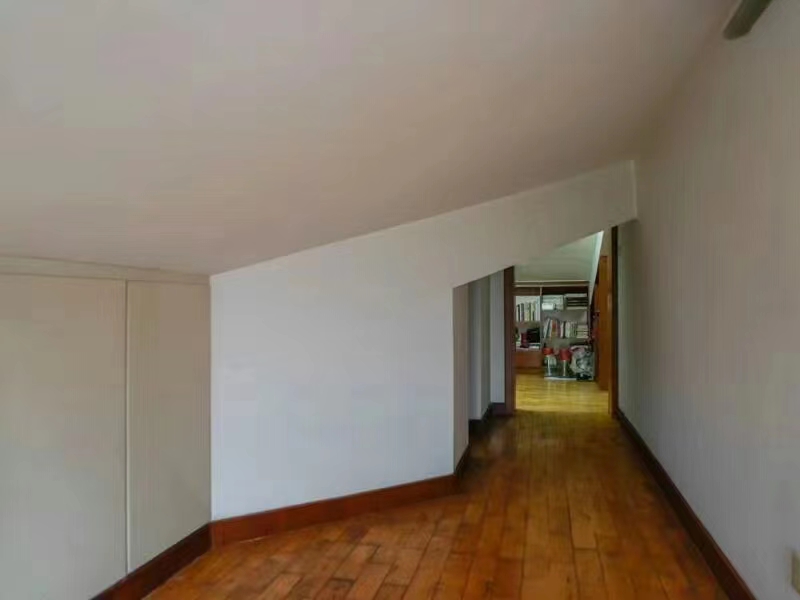 郭里园 4室3厅1卫 115.36m&sup2;