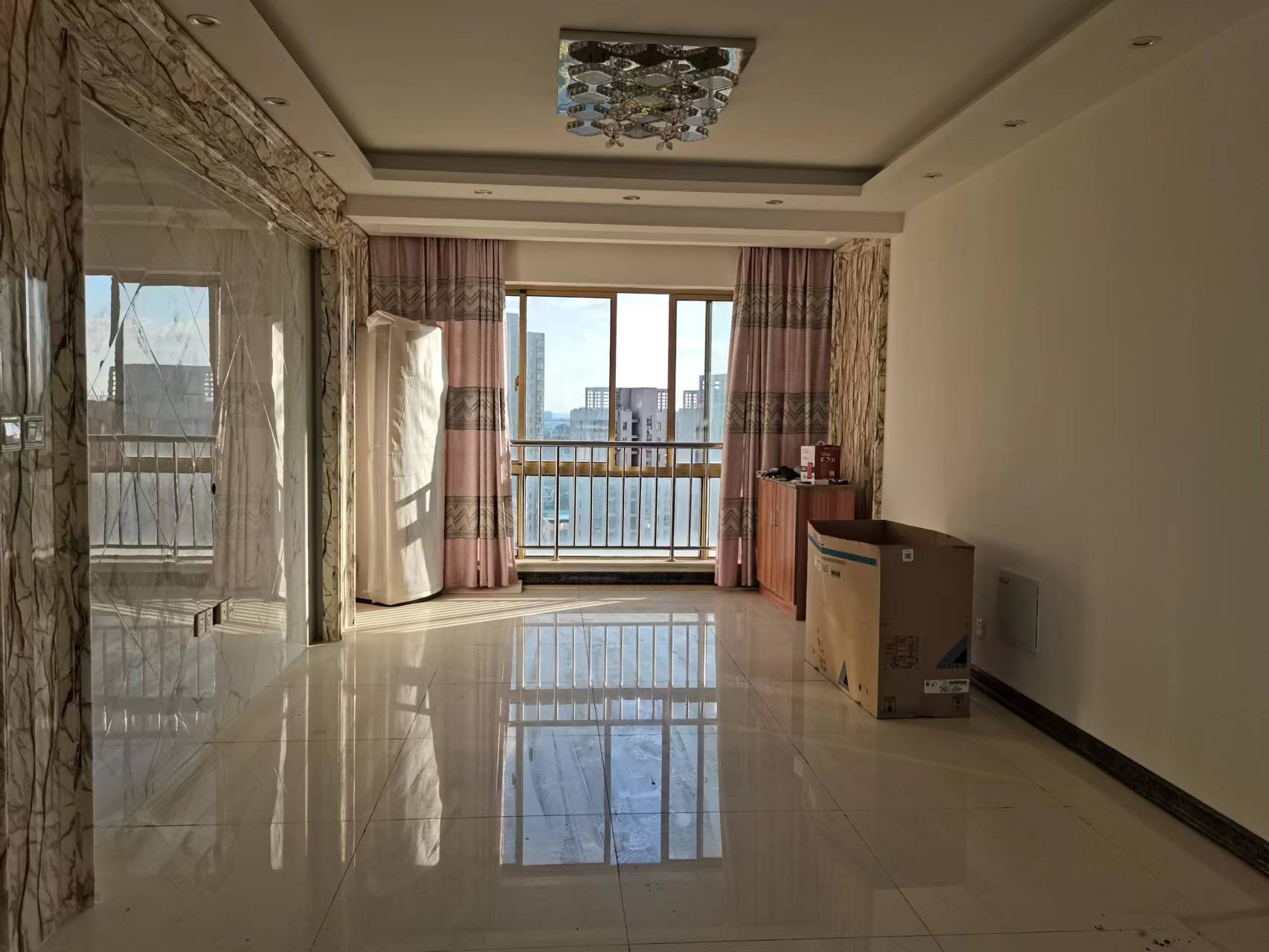 尚海湾 2室2厅1卫 104m²