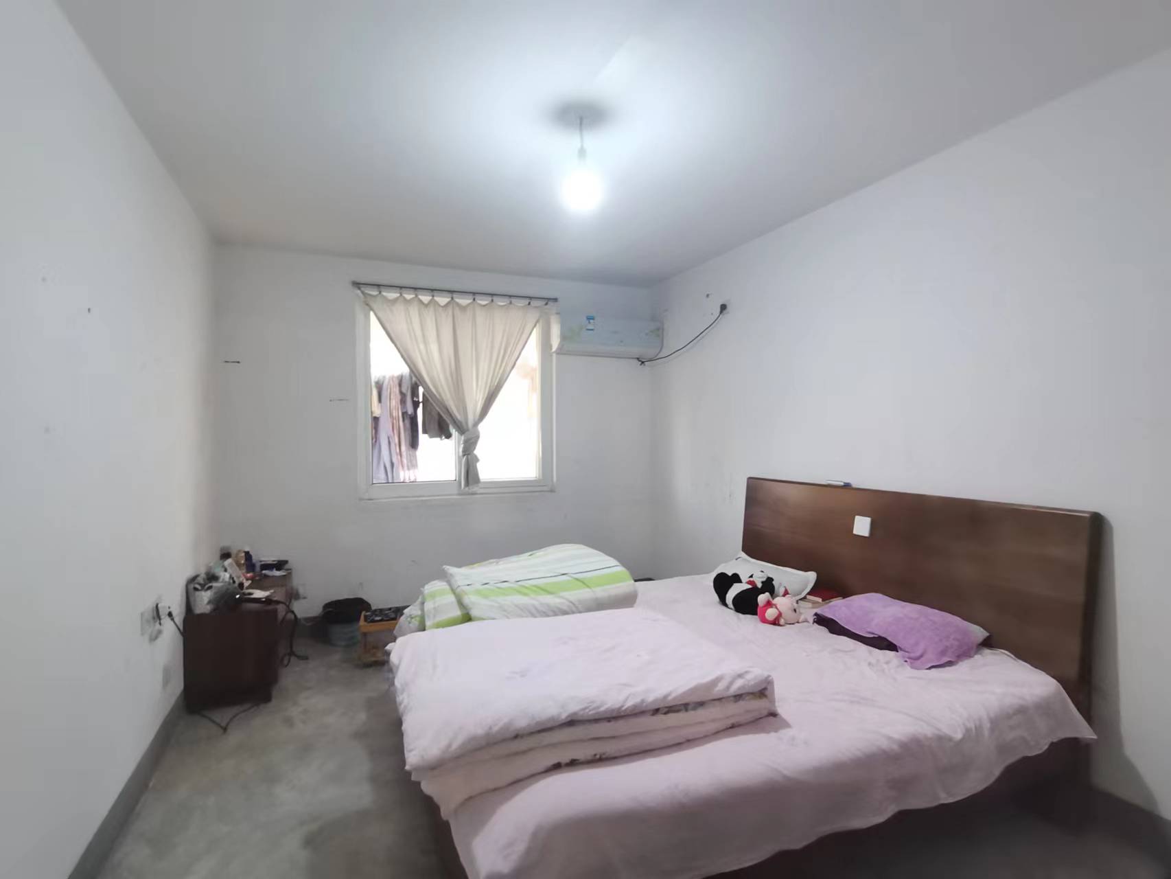 滨河东城 3室2厅2卫 140.00m&sup2;
