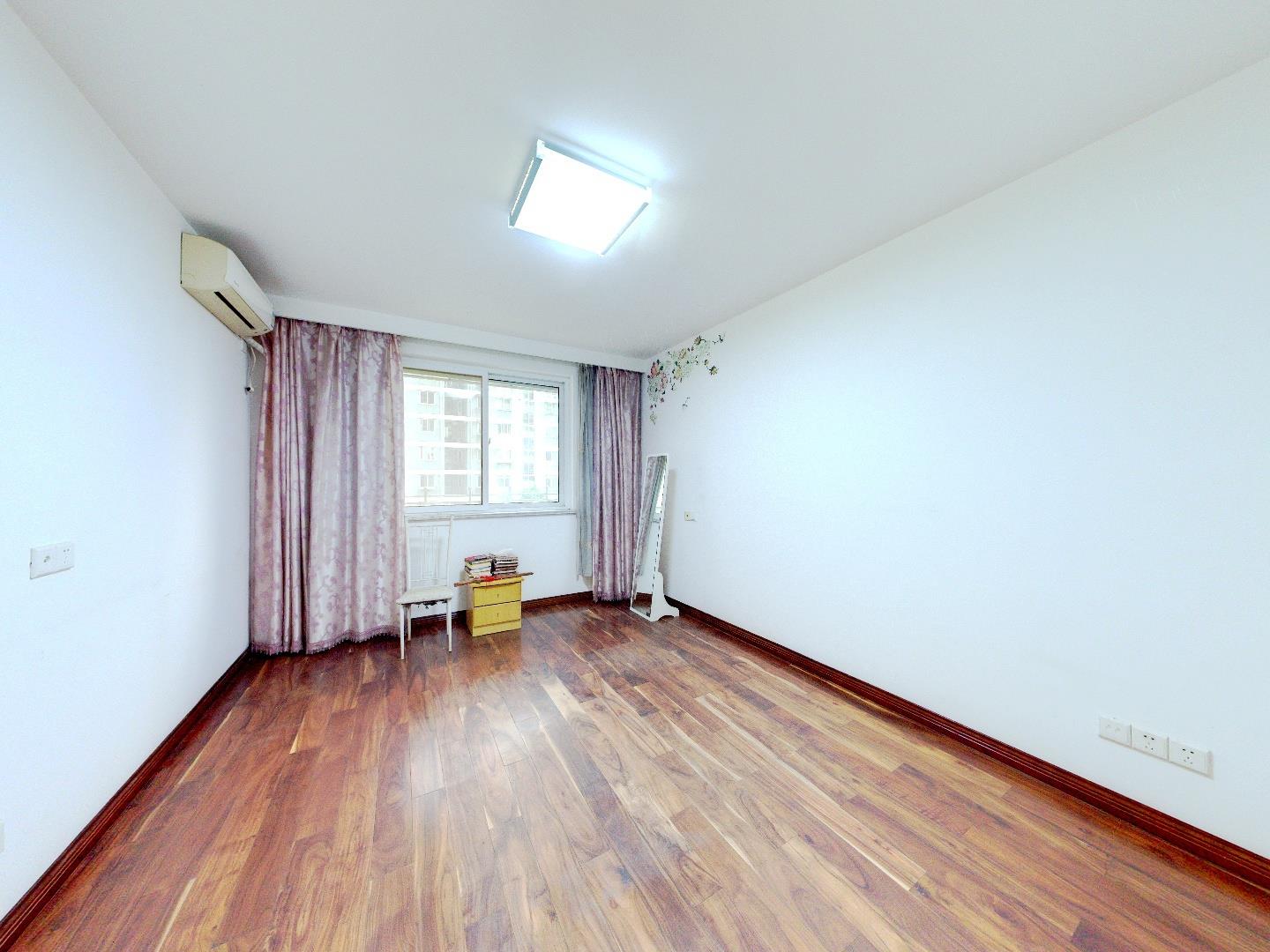 濠河经典苑 2室2厅1卫 106.77m&sup2;