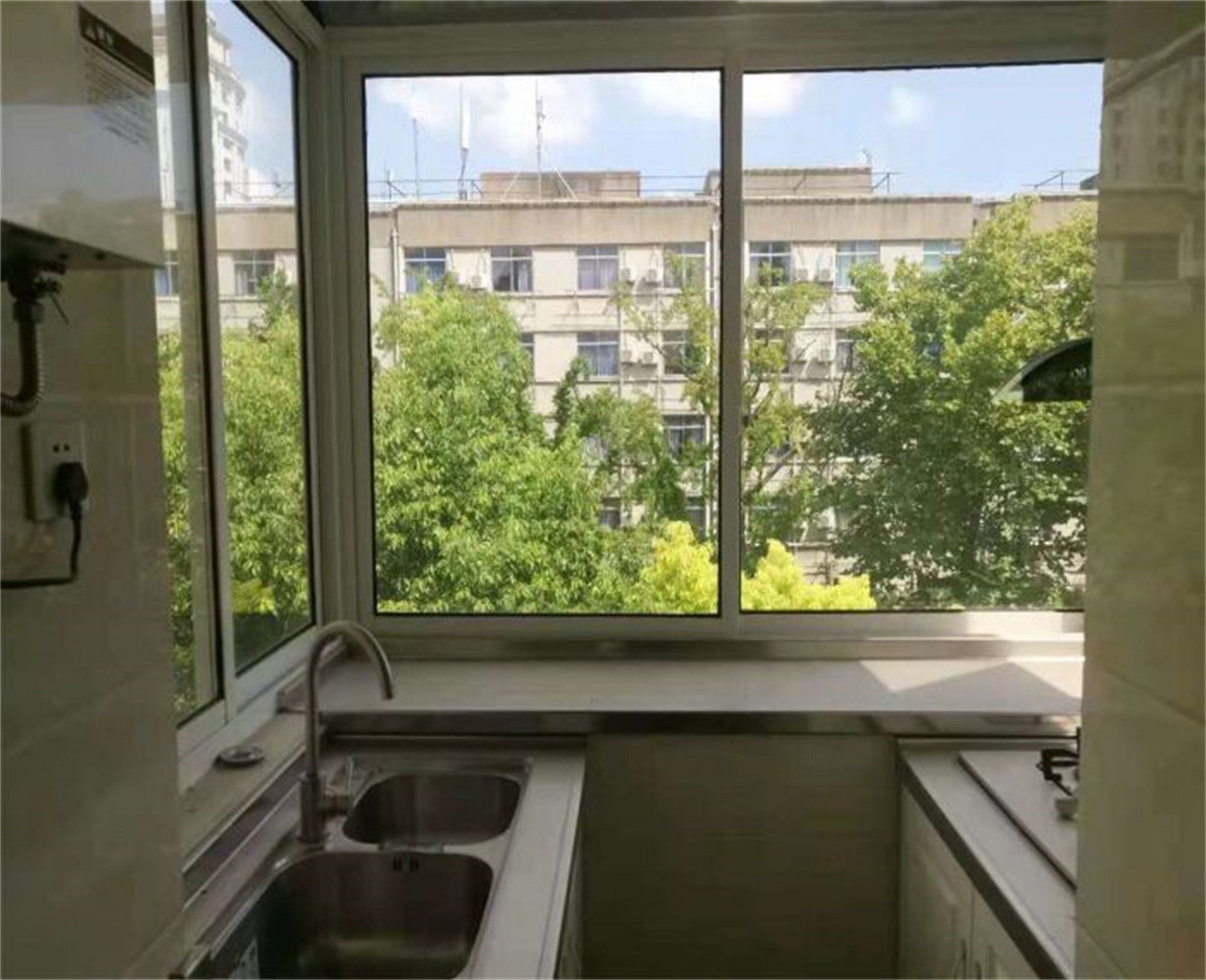 民政新村 2室1厅1卫 62m&sup2;