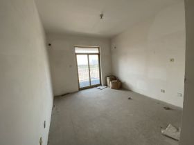 恒盛豪庭 3室2厅1卫 131m&sup2;