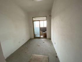恒盛豪庭 3室2厅1卫 131m&sup2;