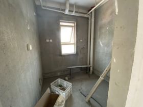 恒盛豪庭 3室2厅1卫 131m&sup2;