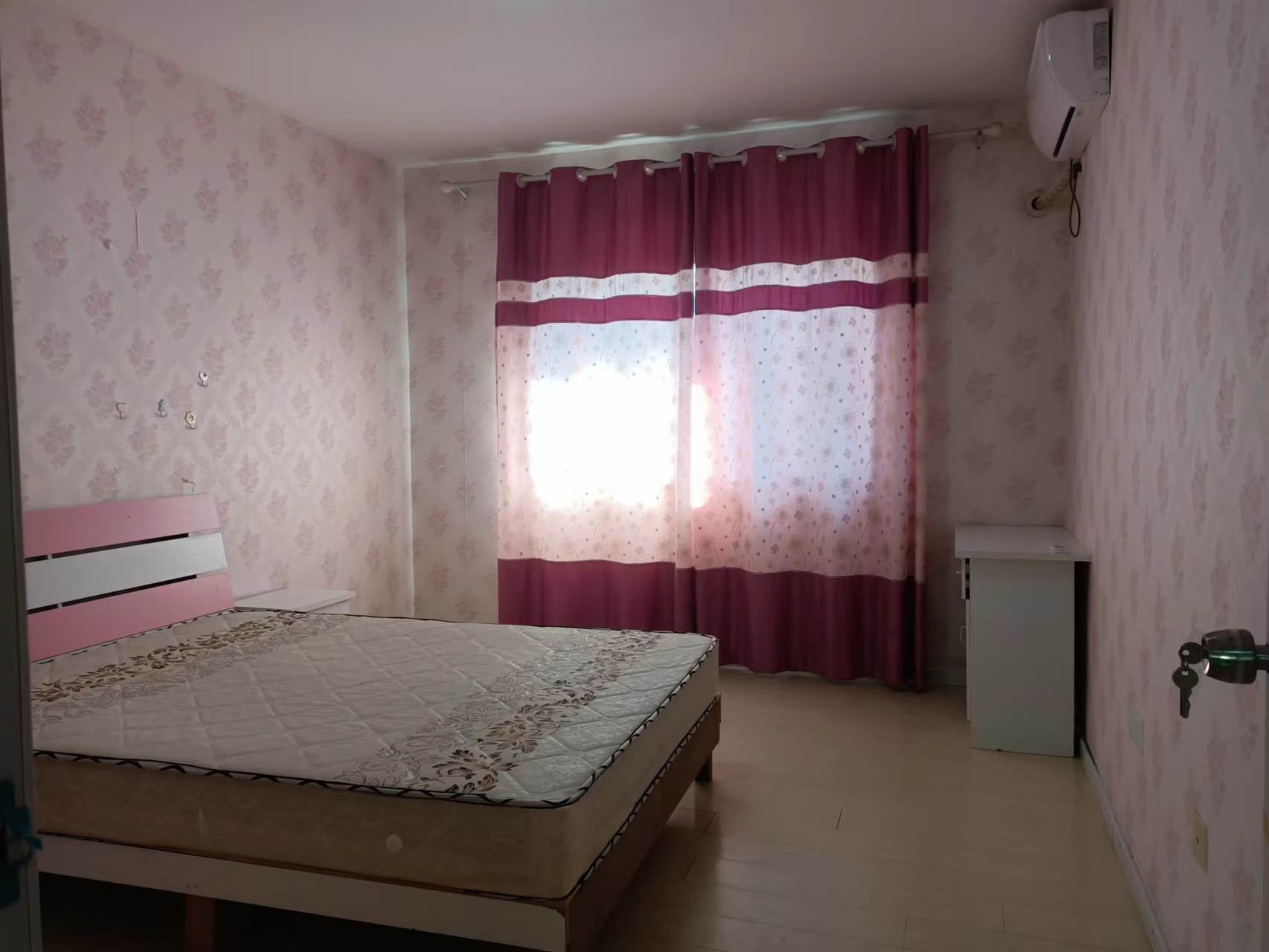 紫东南苑 室厅卫 80m&sup2;