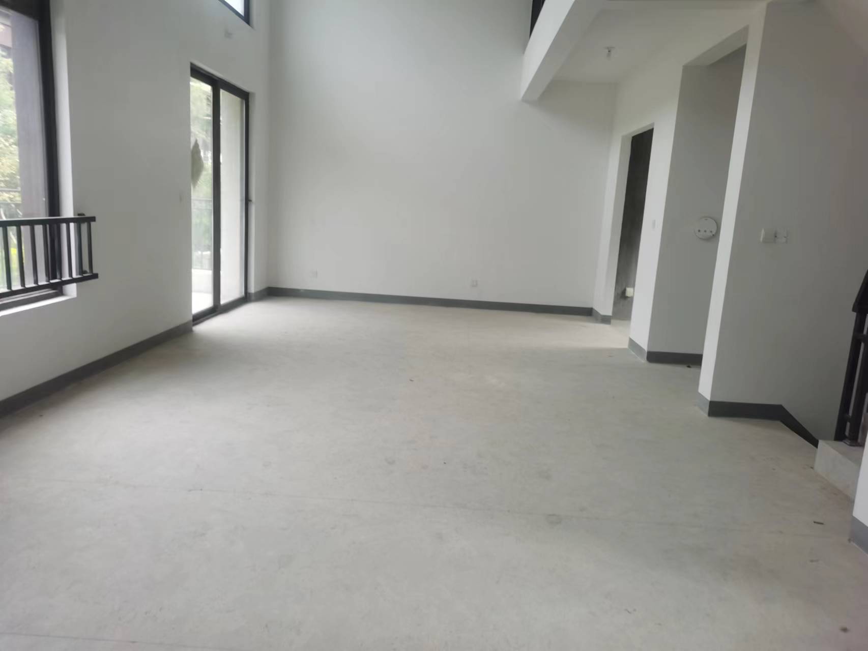 春风南岸东园 4室2厅3卫 138m&sup2;