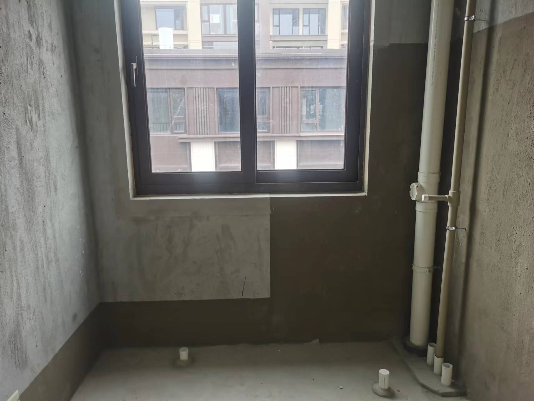 春风南岸东园 4室2厅3卫 138m&sup2;