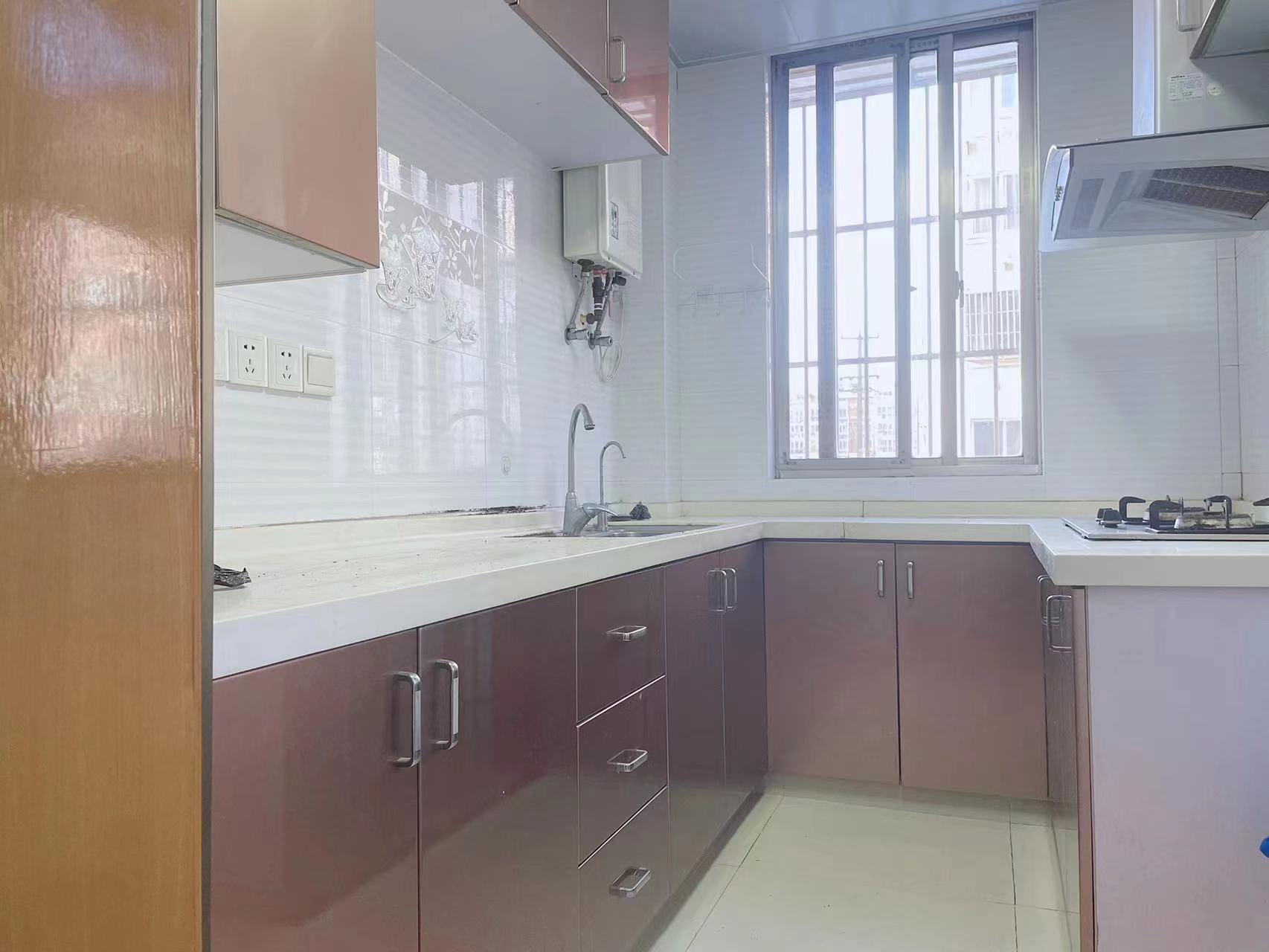 南通东苑小区 2室1厅1卫 74m&sup2;