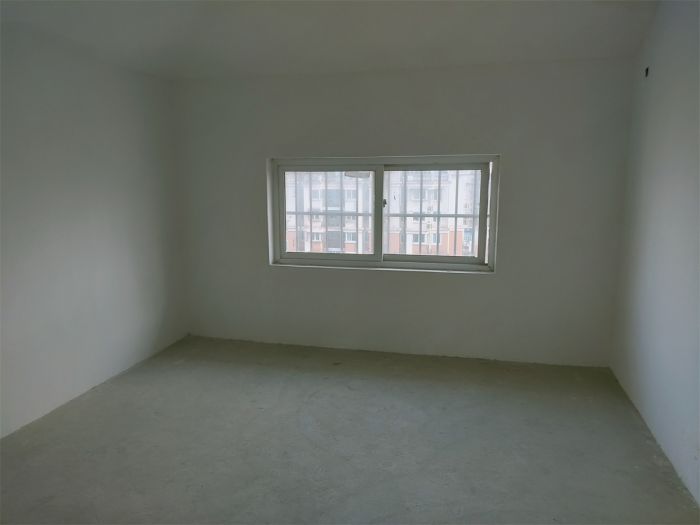 幸福新居 3室2厅1卫 150m&sup2;