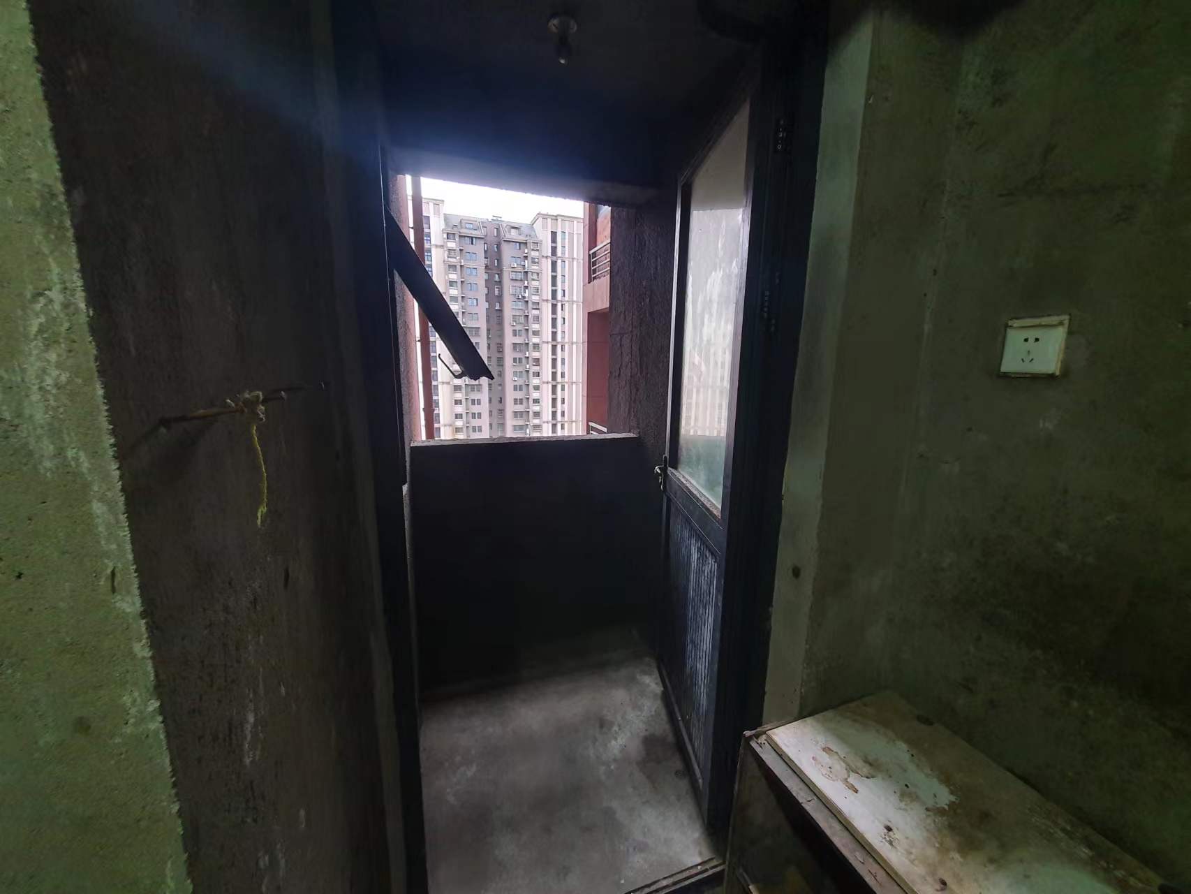炜赋花苑 2室2厅1卫 78.00m&sup2;