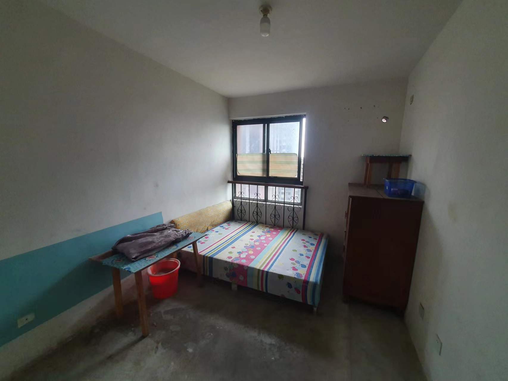 炜赋花苑 2室2厅1卫 78.00m&sup2;
