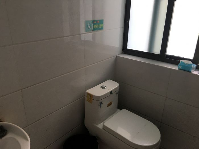 春晖花园 3室2厅2卫 134m&sup2;