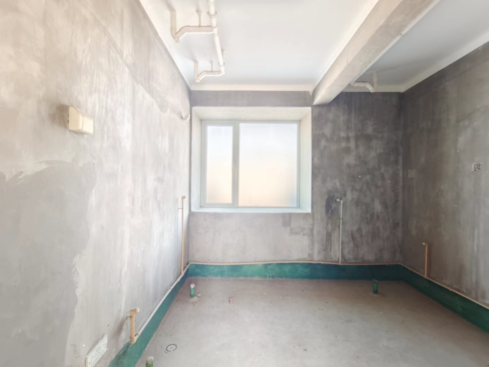 军山花园 5室3厅3卫 233m&sup2;