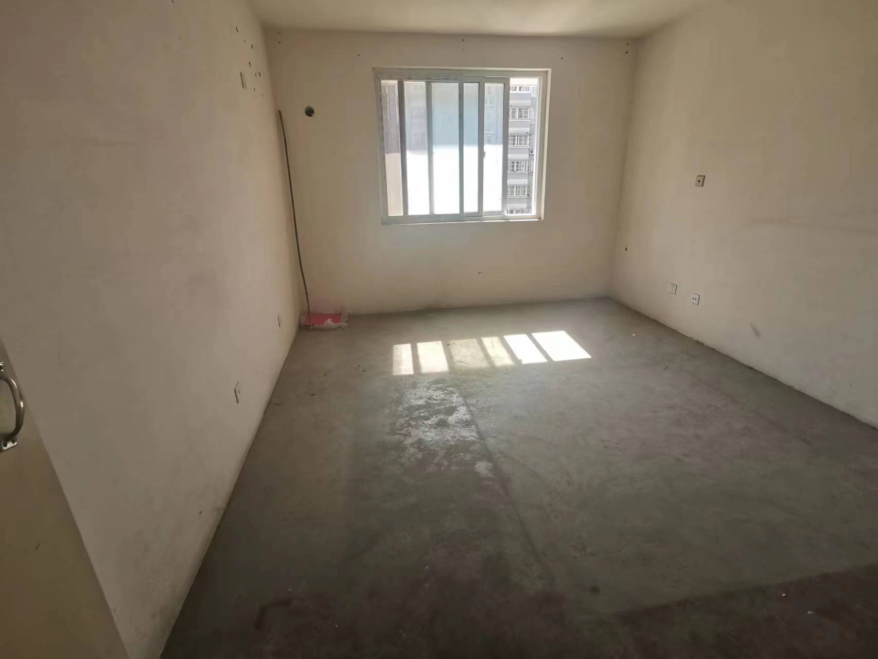 和谐汇景新苑 3室2厅1卫 125m&sup2;
