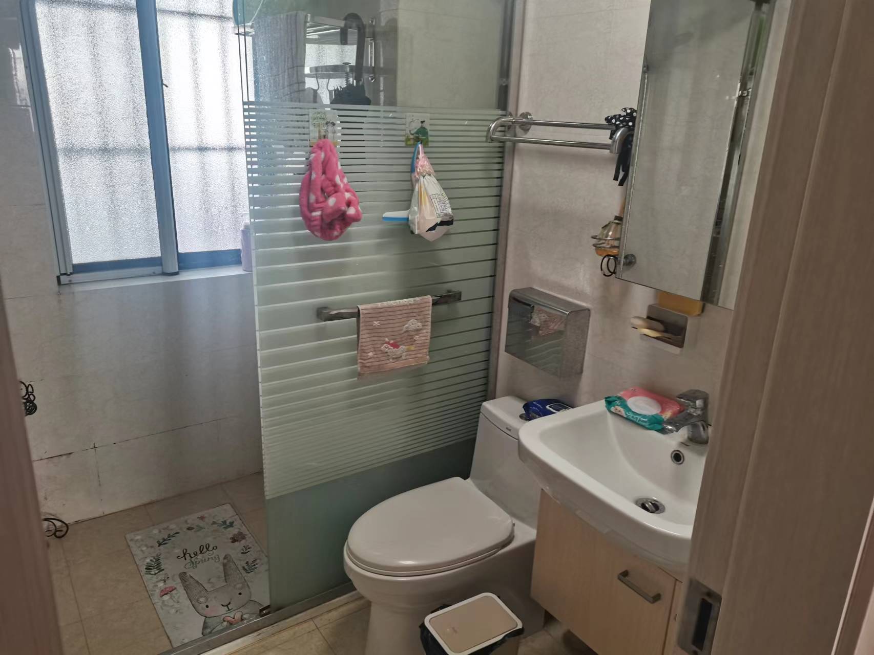华能大厦 2室1厅1卫 68m&sup2;