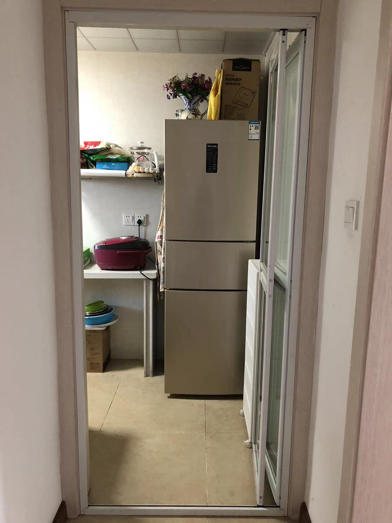 华能大厦 2室1厅1卫 68m&sup2;