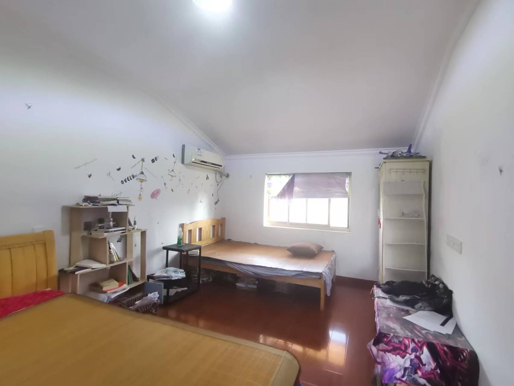 天都花苑 6室2厅2卫 213.83m&sup2;