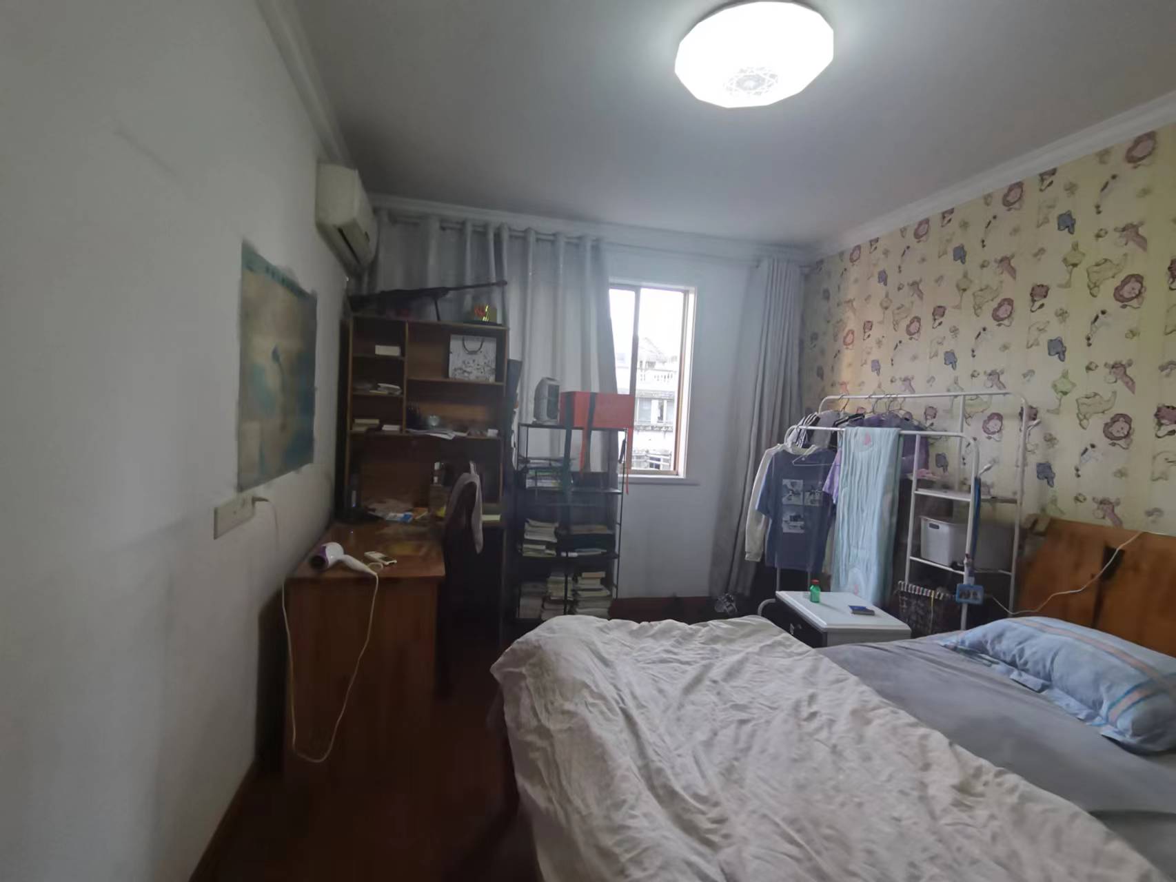 天都花苑 6室2厅2卫 213.83m&sup2;