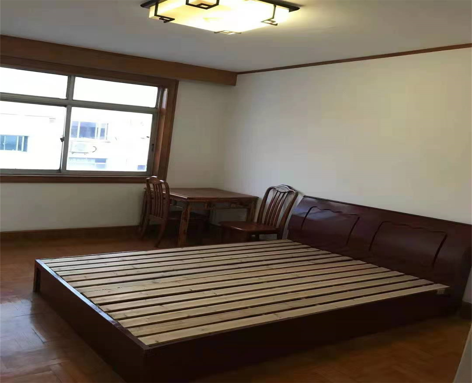 文峰新村 3室1厅1卫 88m&sup2;