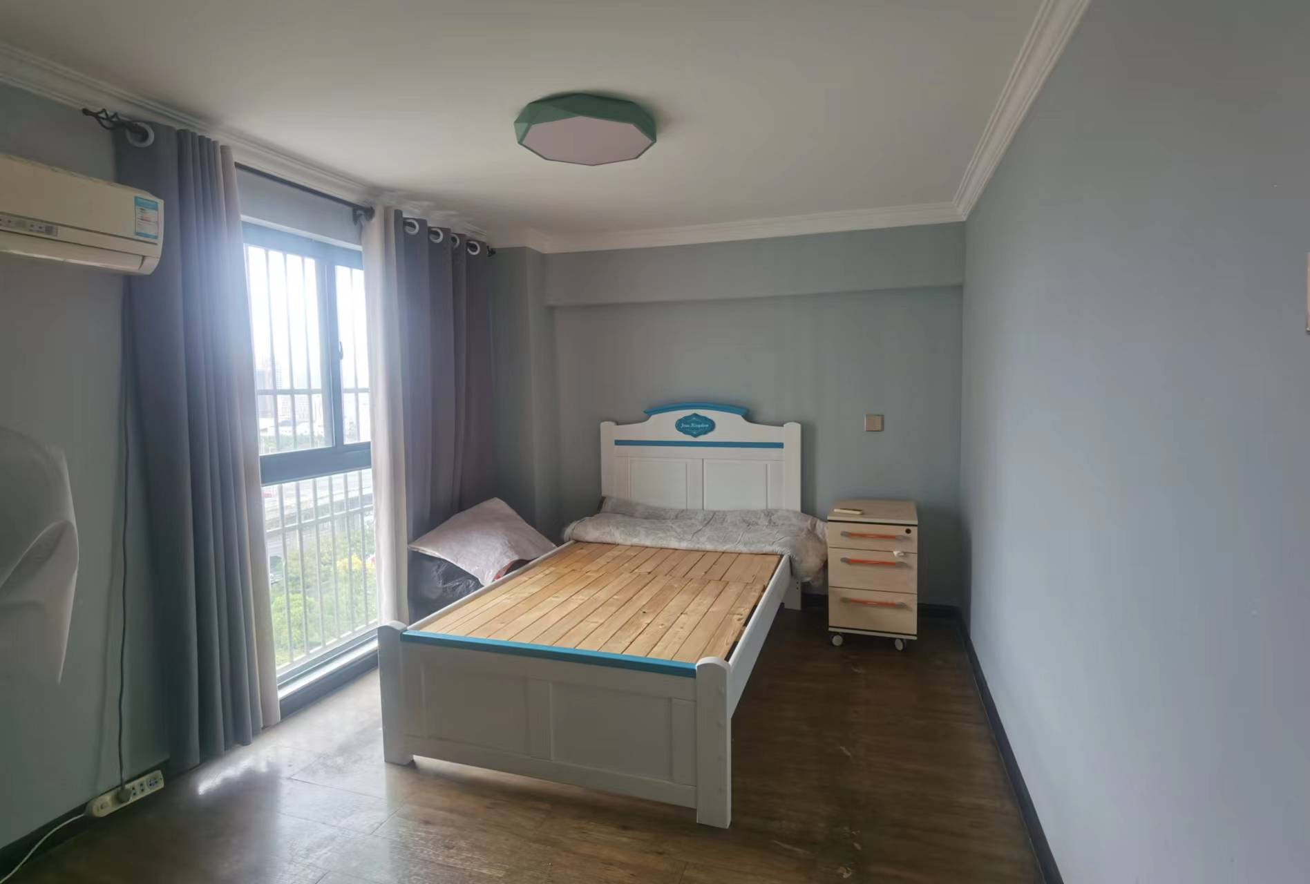 华都商业广场 3室2厅1卫 68.19m&sup2;
