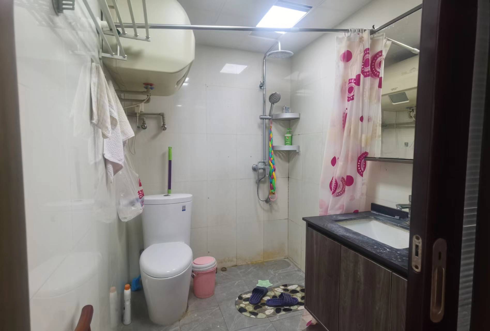 华都商业广场 3室2厅1卫 68.19m&sup2;
