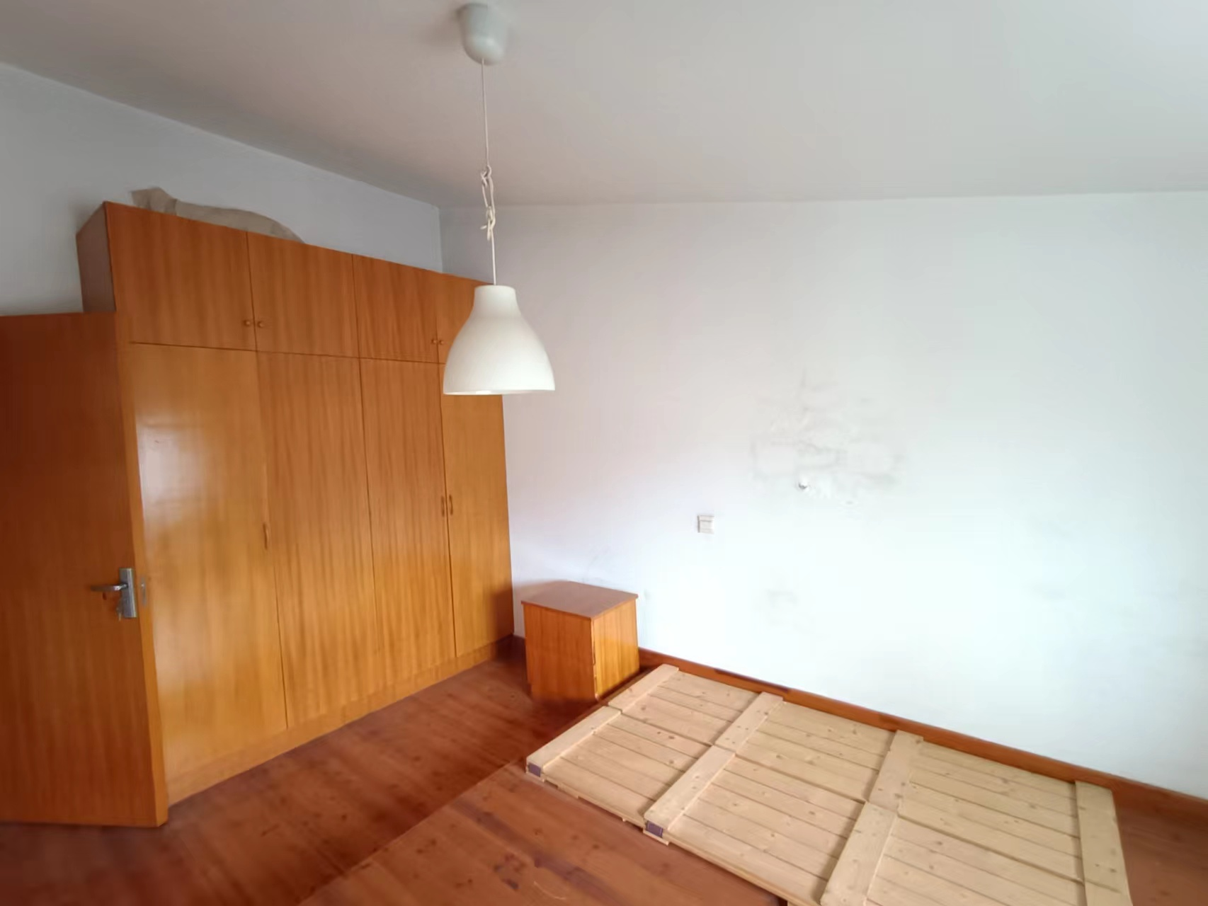 颐和花园 4室2厅1卫 85.00m&sup2;