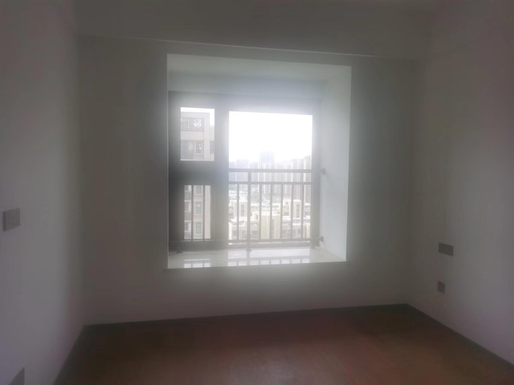 春风南岸西园 4室2厅2卫 140m&sup2;