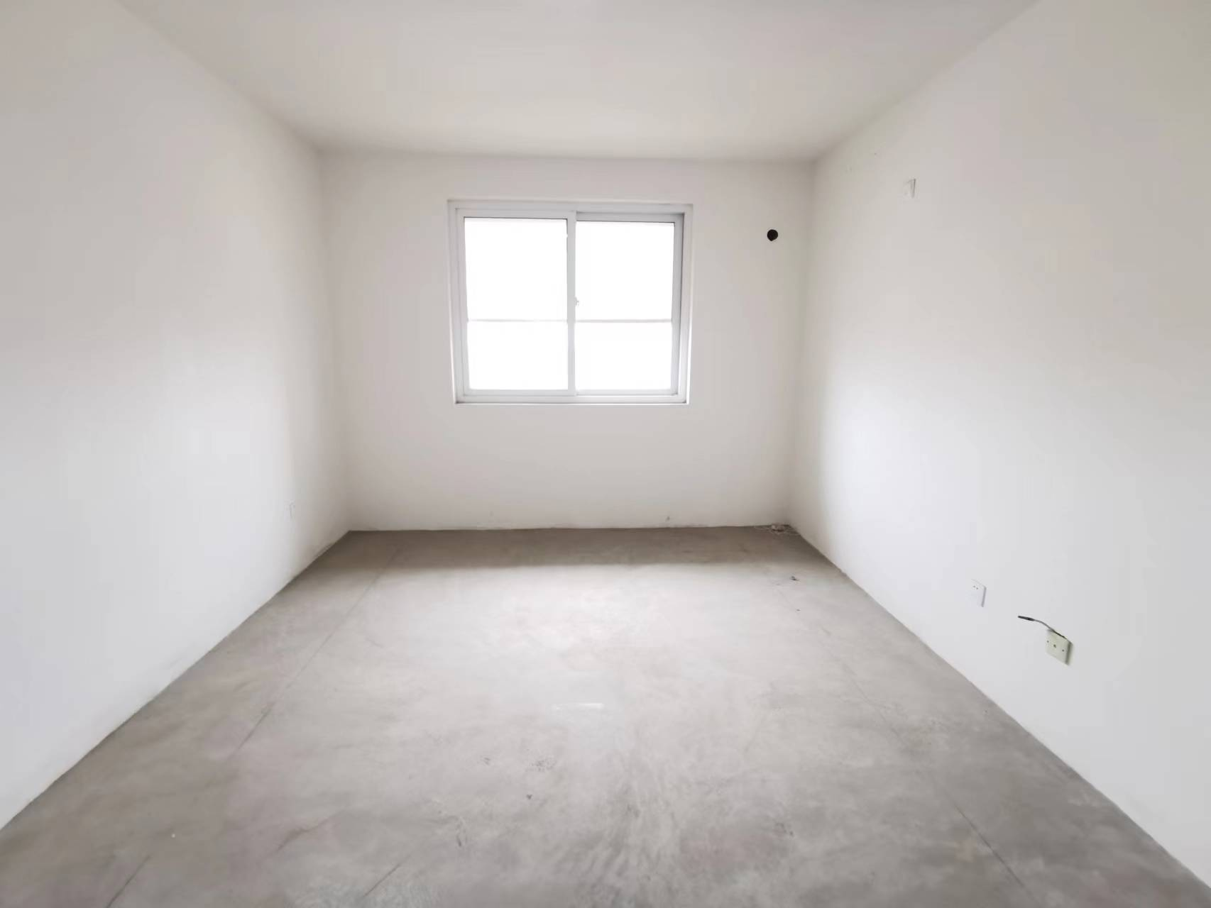 江海东苑 3室2厅2卫 150m&sup2;