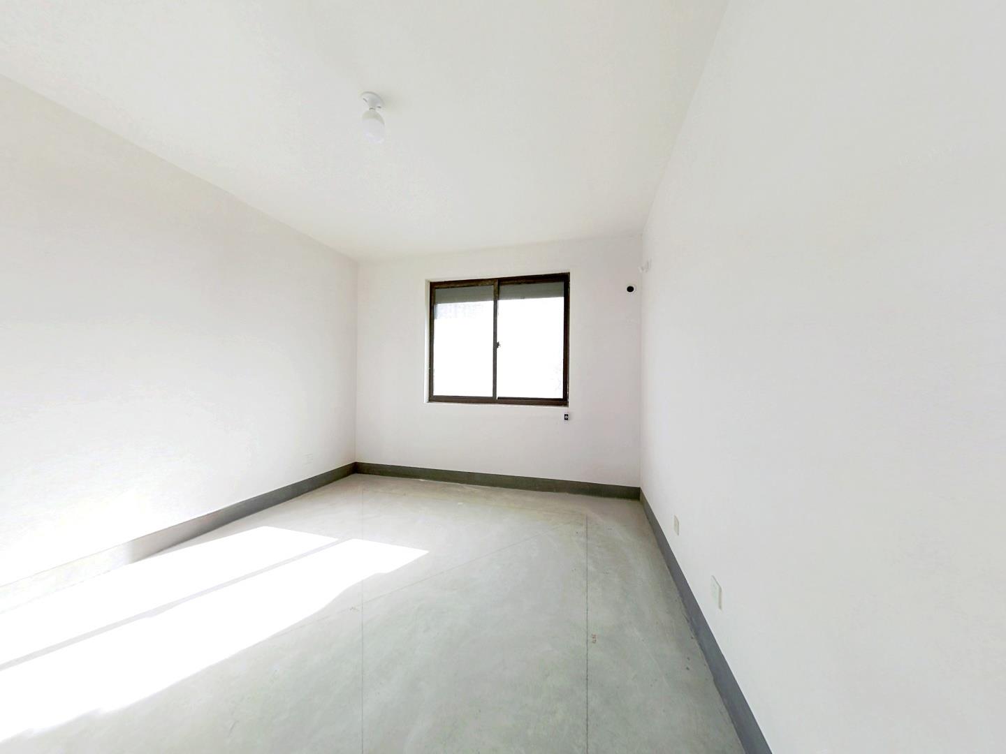 兴石花园 3室2厅1卫 119.00m&sup2;