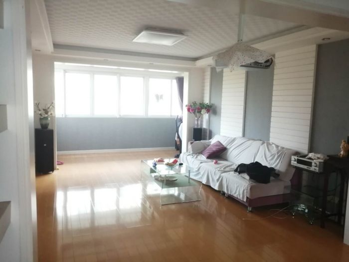 紫东花苑 3室2厅1卫 137m&sup2;